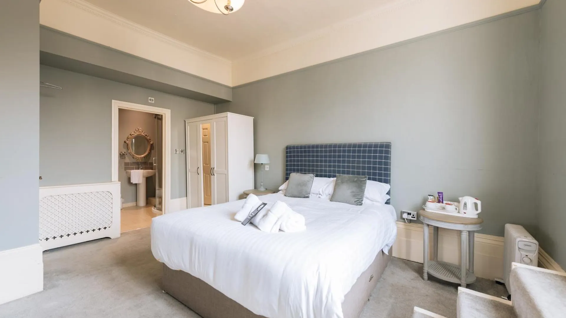Πανσιόν The Crown Pub & Guesthouse Λονδίνο