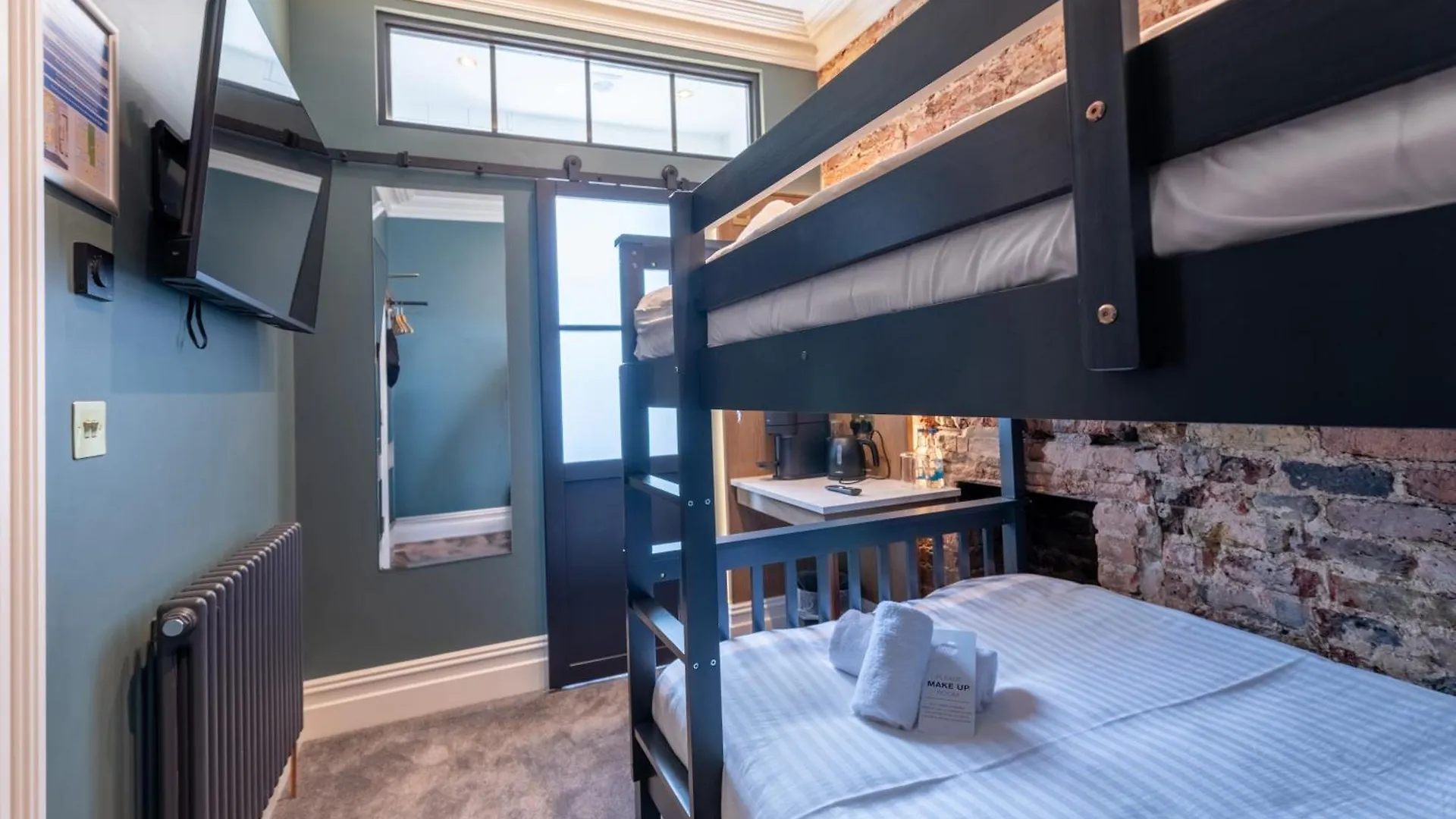 The Crown Pub & Guesthouse Λονδίνο 4*,