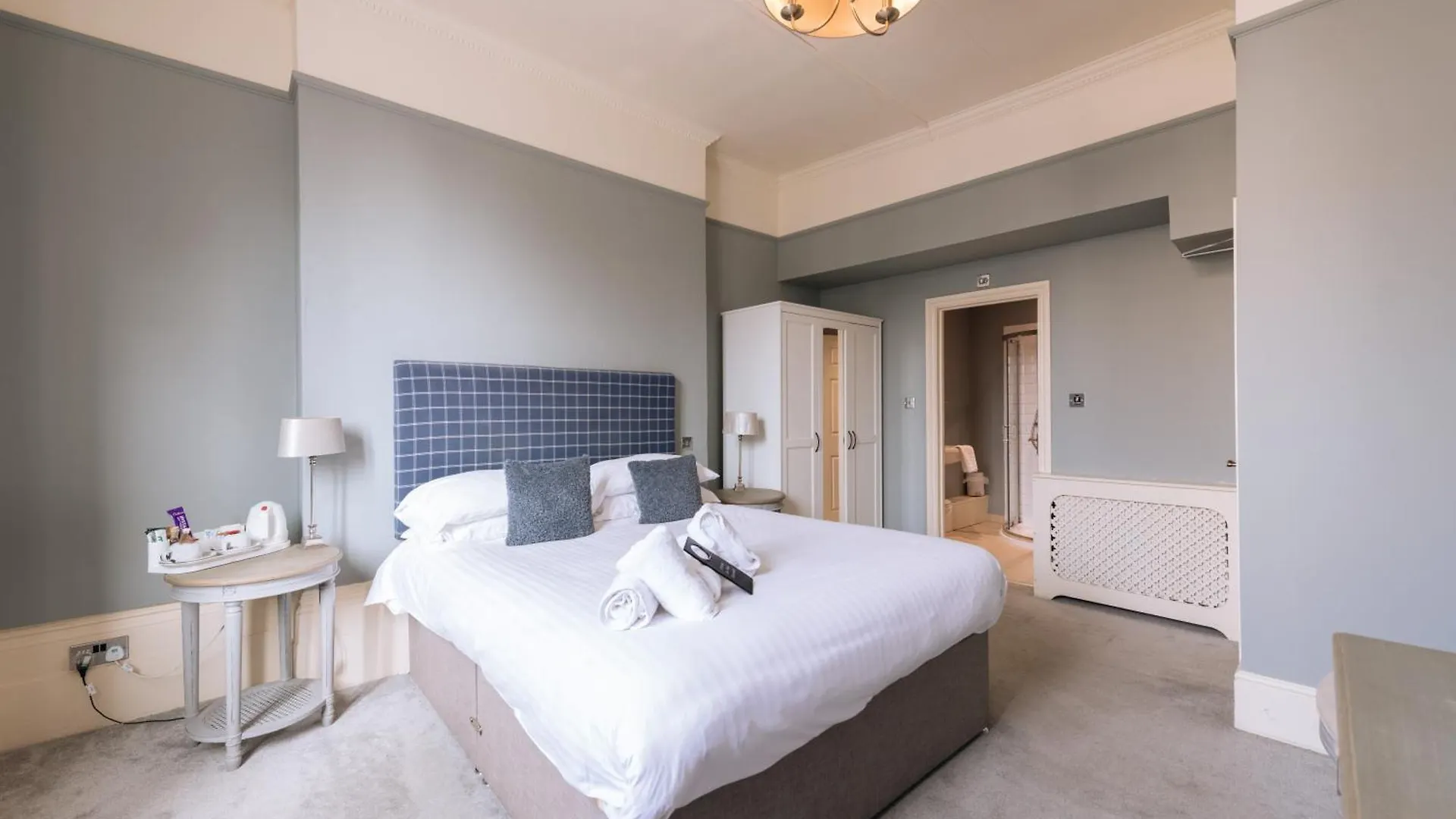 The Crown Pub & Guesthouse Лондон Гостевой дом